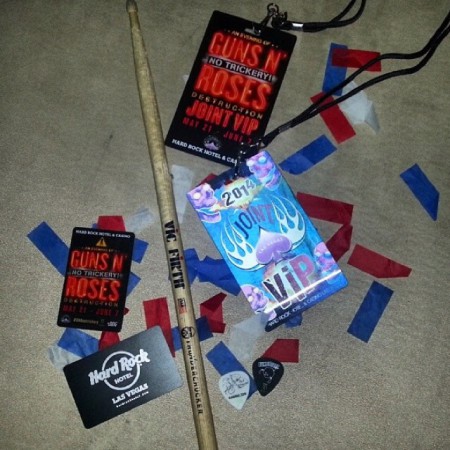Confetti & Vip Tag & Drum stick...