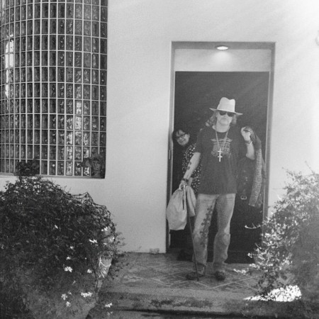 ツアーから帰宅したばかりのところ